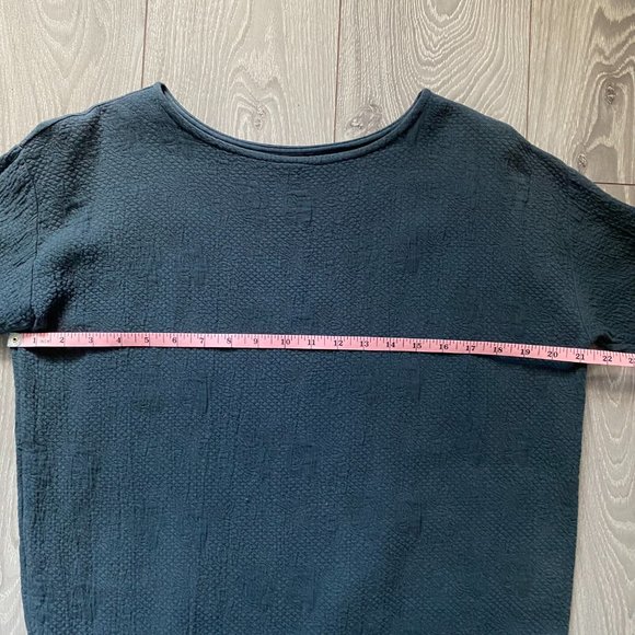 Black Crane Quilted Dress - Picture 6 of 10